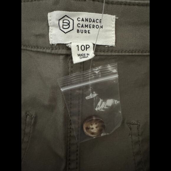 Candace Cameron Bure Women's Petite Shorts Olive Stone 10 Petite NWOT Summer‎ - Picture 8 of 10